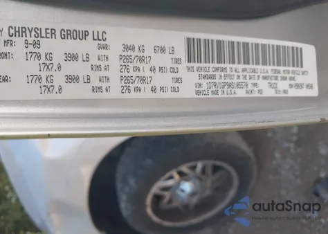 2010 Dodge Ram 1500 Slt/Sport/Trx z USA, uszkodzony, nr VIN 1D7RV1GP9AS105570